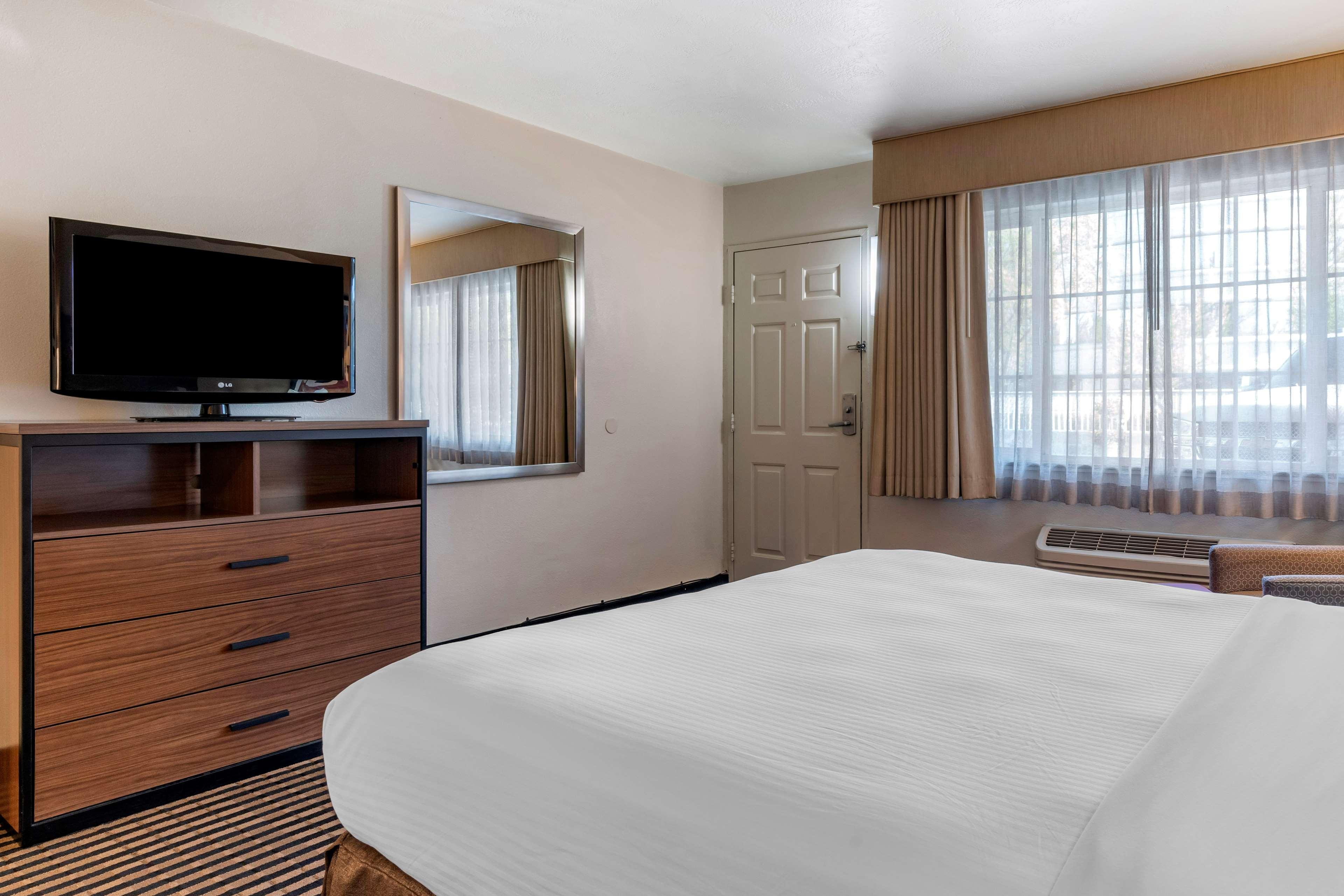 Best Western Town House Lodge Modesto Eksteriør billede